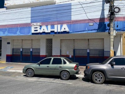 Casas Bahia demite 3 mil funcionários e fecha quase 300 lojas em agosto