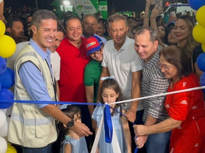 Saúde de Matões ganha reforço com inauguração de UBS e entrega de novos veículos