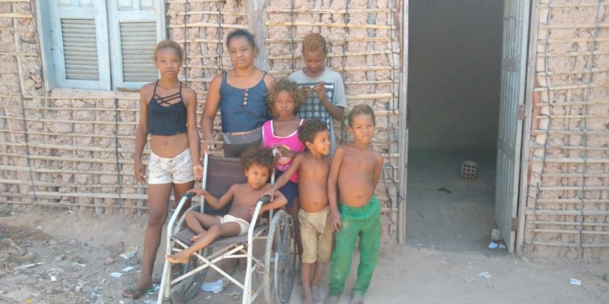 Solidariedade: Mãe de seis filhos pede ajuda para população de Caxias