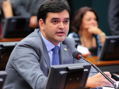 Rubens Júnior é um dos deputados que votaram contra proposta das saídas temporárias de presos