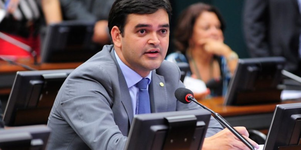 Rubens Júnior é um dos deputados que votaram contra proposta das saídas temporárias de presos