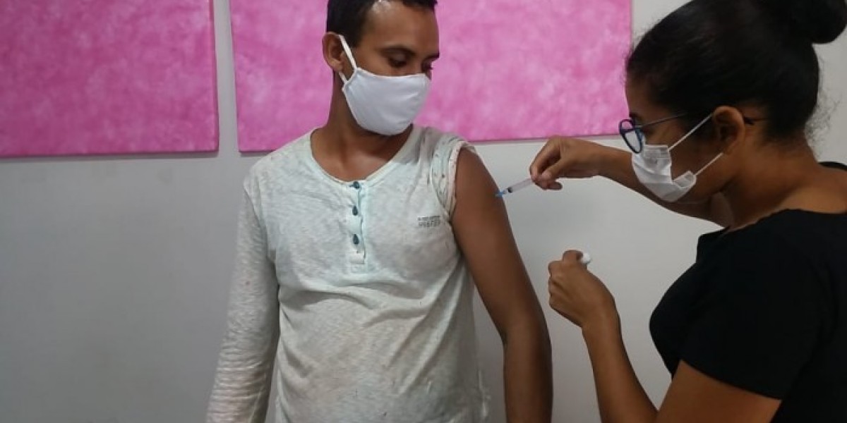 Prefeitura inicia vacinação dos trabalhadores da Limpeza Pública em São João do Sóter