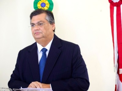 Flávio Dino diz que aulas presenciais devem voltar no próximo mês