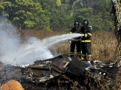 Avião de pequeno porte cai em área rural de Mato Grosso e deixa três mortos