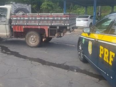 Polícia recupera em Caxias carro roubado em Timon 