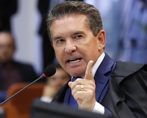 PF prende presidente do TCE de MT em operação sobre suspeitas de corrupção
