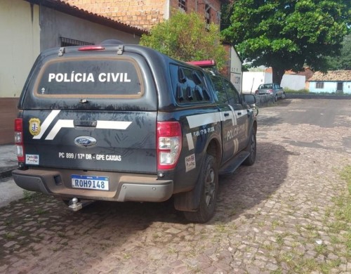 Adolescentes são apreendidos após ameaças contra servidores de escola em Caxias