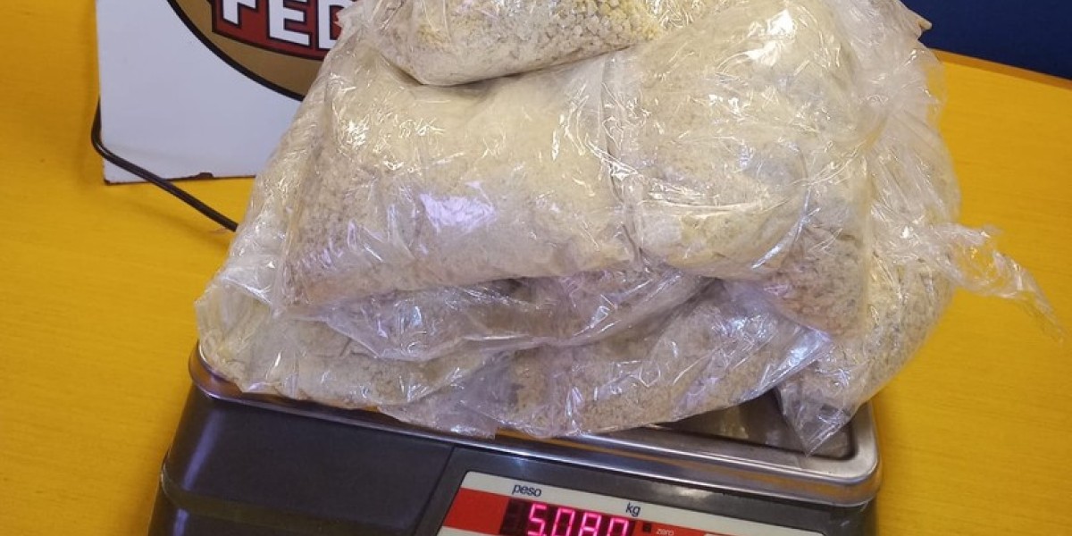 Mulher é presa com mais de 5 kg de pasta base de cocaína ao desembarcar no aeroporto de São Luís
