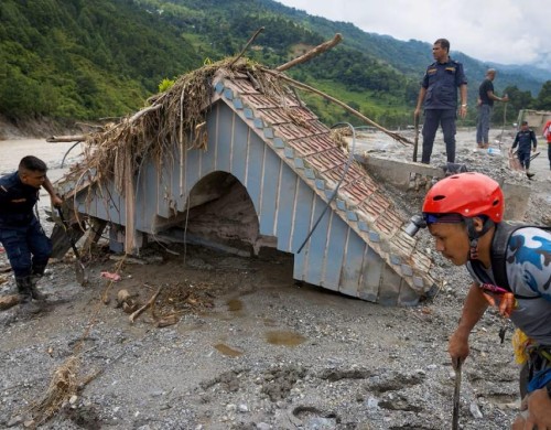 Estudo relaciona aquecimento global ao colapso de geleira no Nepal
