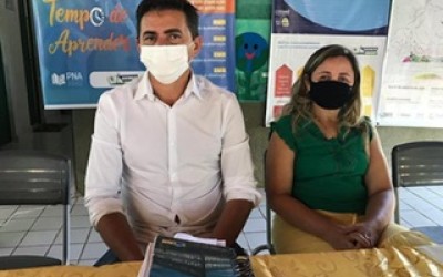 Após não ser chamada para reunião, Eleneide Santos pede demissão da Secretaria de Educação de Jatobá do Piauí