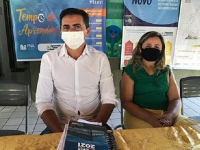 Após não ser chamada para reunião, Eleneide Santos pede demissão da Secretaria de Educação de Jatobá do Piauí
