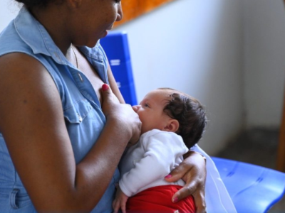 Maternidade Carmosina Coutinho aciona mães de recém-nascidos para reposição do estoque do Banco de Leite