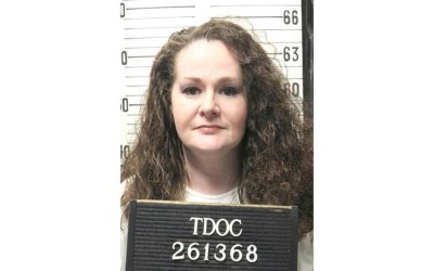 Christa Pike sobrevive a duas injeções letais e Tennessee suspende execuções nos Estados Unidos