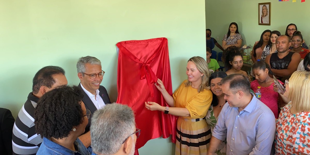 São João do Sóter comemora 26 anos com inaugurações de obras e entrega de cestas básicas para a população