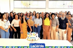 Prefeita Lacerda destaca avanços e reforça compromisso com a educação em São João do Sóter