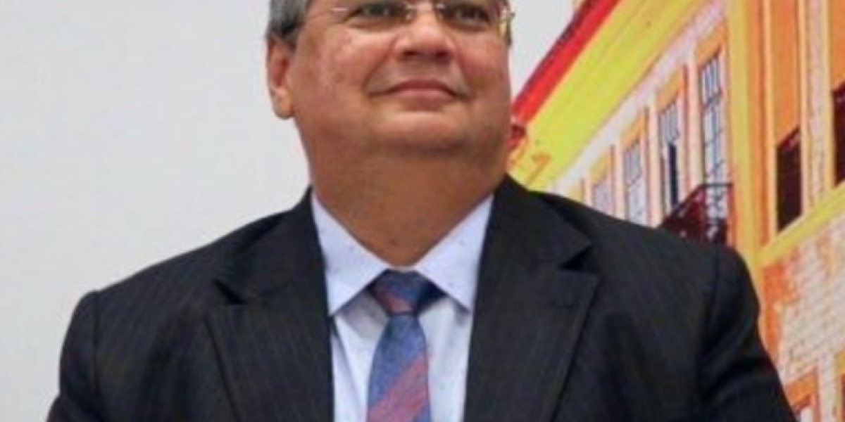 Dino ameaça ir à Justiça para obrigar IBGE a realizar o censo, adiado por falta de verbas