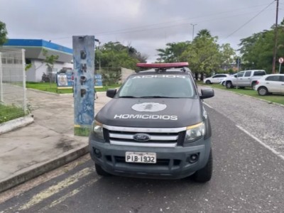 Jovem de 21 anos é assassinado a tiros no bairro Dirceu em Teresina