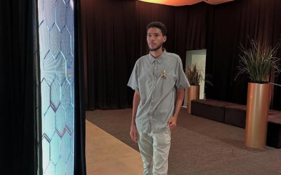 Influenciador caxiense Vinícius Olyver brilha na Expo Favela Innovation Piauí 2025