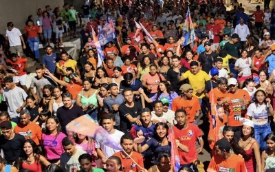 Deputada Daniella reúne multidão e reforça atuação política em Presidente Dutra
