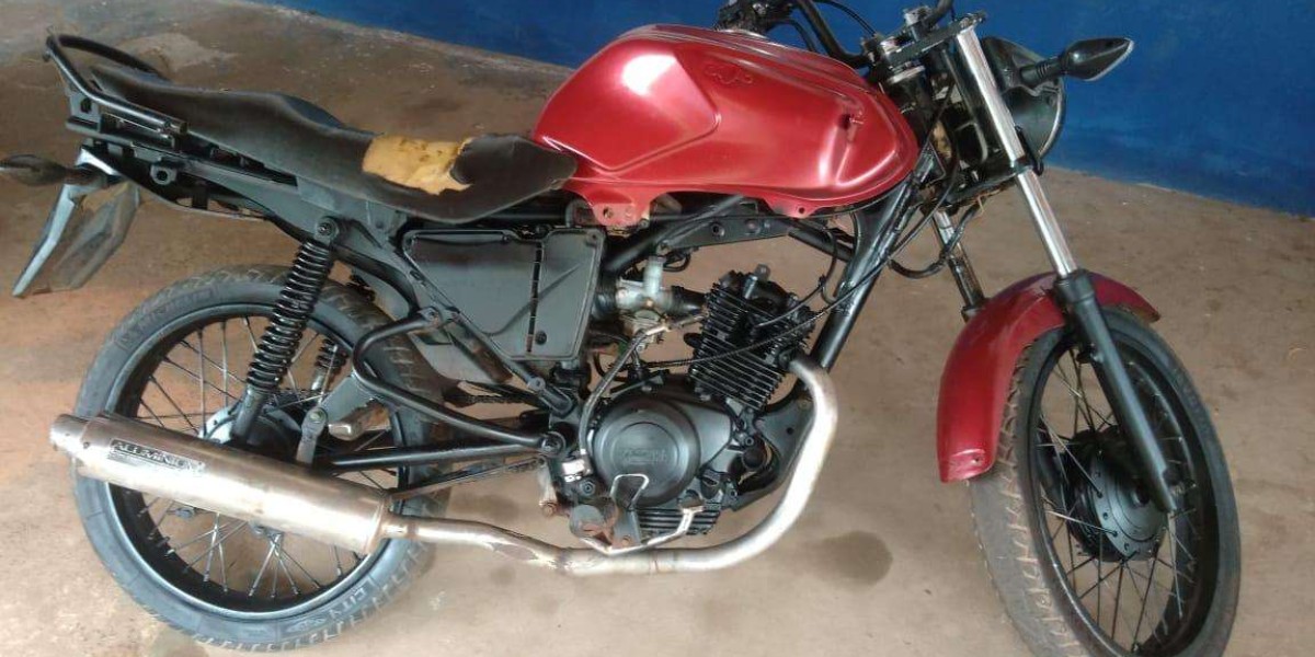 Polícia Militar apreende motocicleta adulterada durante Operação Bairro seguro em Aldeias Altas