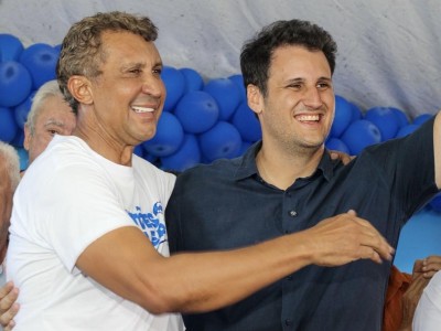 Nonatinho demonstra força política e recebe Orleans Brandão com grande participação popular