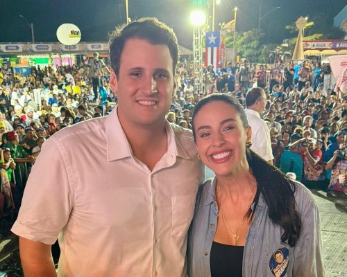 Daniella reúne uma das maiores caravanas da convenção que oficializou Orleans Brandão e Edivaldo Holanda Júnior