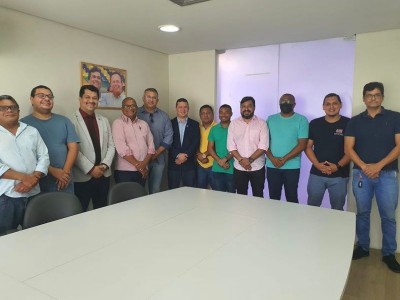 Felipe Camarão participa de reunião dos vice-prefeitas e prefeitos do Maranhão na sede da UNIVIMAR em São Luís  