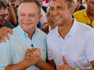 Prefeito Nonatinho agradece governador Carlos Brandão pela entrega de retroescavadeira para Matões