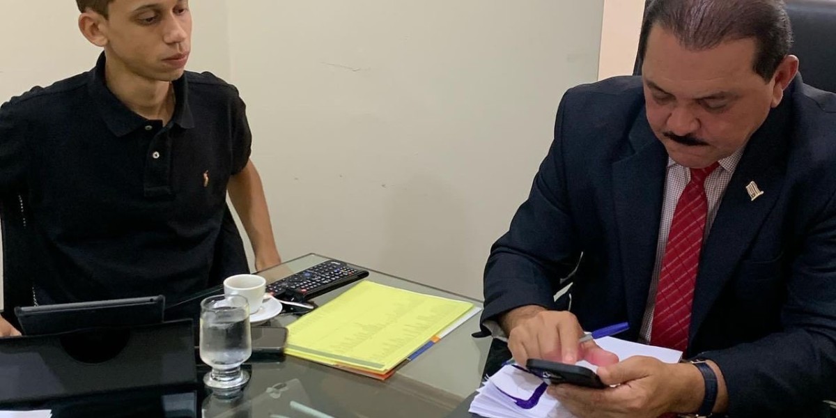 Blogueiro aliado de Rubens Pereira e Gabriel Tenório ataca o  governo de Carlos Brandão 