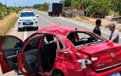 Grávida morre após capotamento na BR-402 e acidente causa comoção no Maranhão