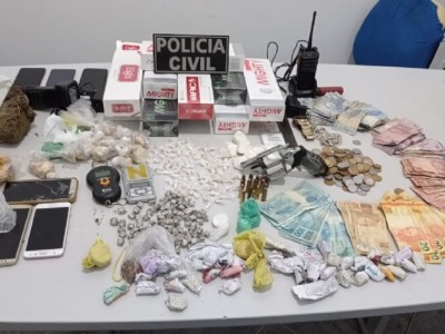 Polícia Civil prende nove pessoas suspeitas de tráfico de drogas em Cururupu