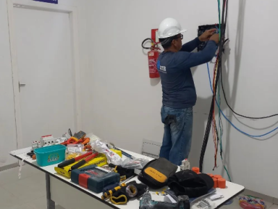 Prefeitura realiza substituição da fiação elétrica do Hospital Municipal Dr.Leonidas Lima da Silva, em Gonçalves Dias após fechamento provisório