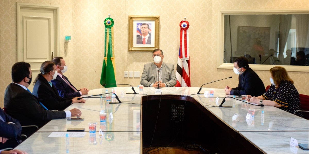 Governador anuncia parque, praça, restaurante popular e expansão de prédio da UEMA em Caxias