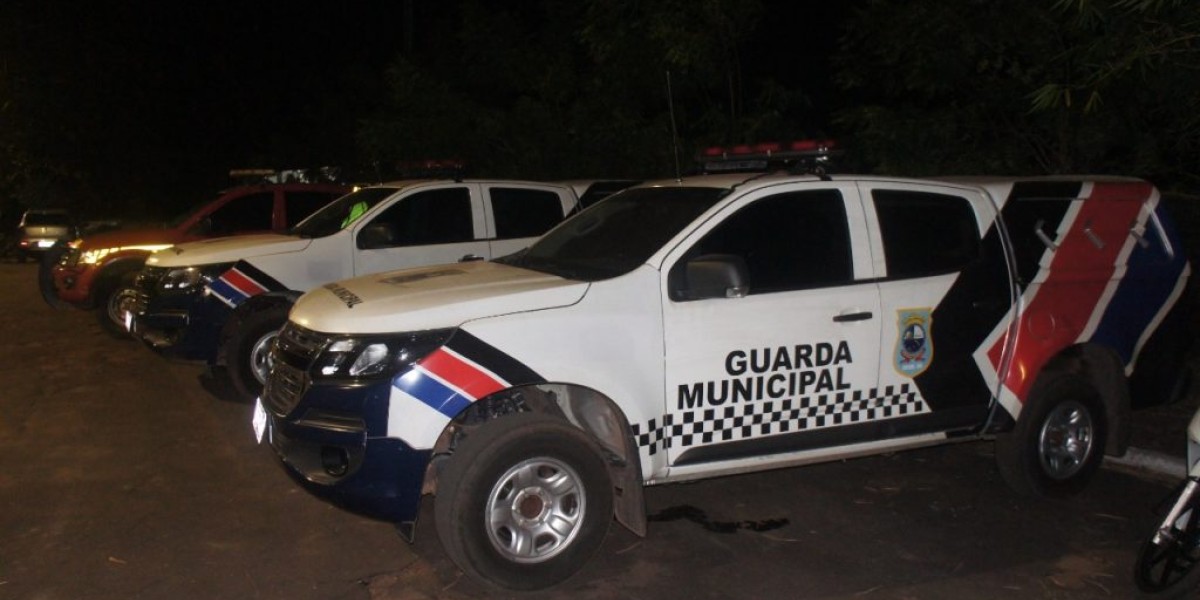 Operação conjunta fiscaliza estabelecimentos no final de semana e aplica decretos do estado e município em Caxias