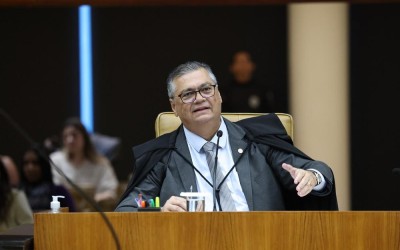 Flávio Dino determina investigação da PF sobre ataques a imagens religiosas no Brasil