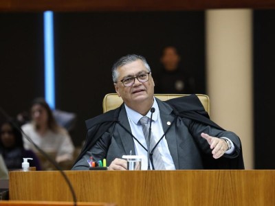 Flávio Dino determina investigação da PF sobre ataques a imagens religiosas no Brasil