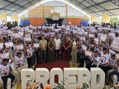Parnarama celebra formatura de estudantes no PROERD e reforça compromisso com a educação preventiva