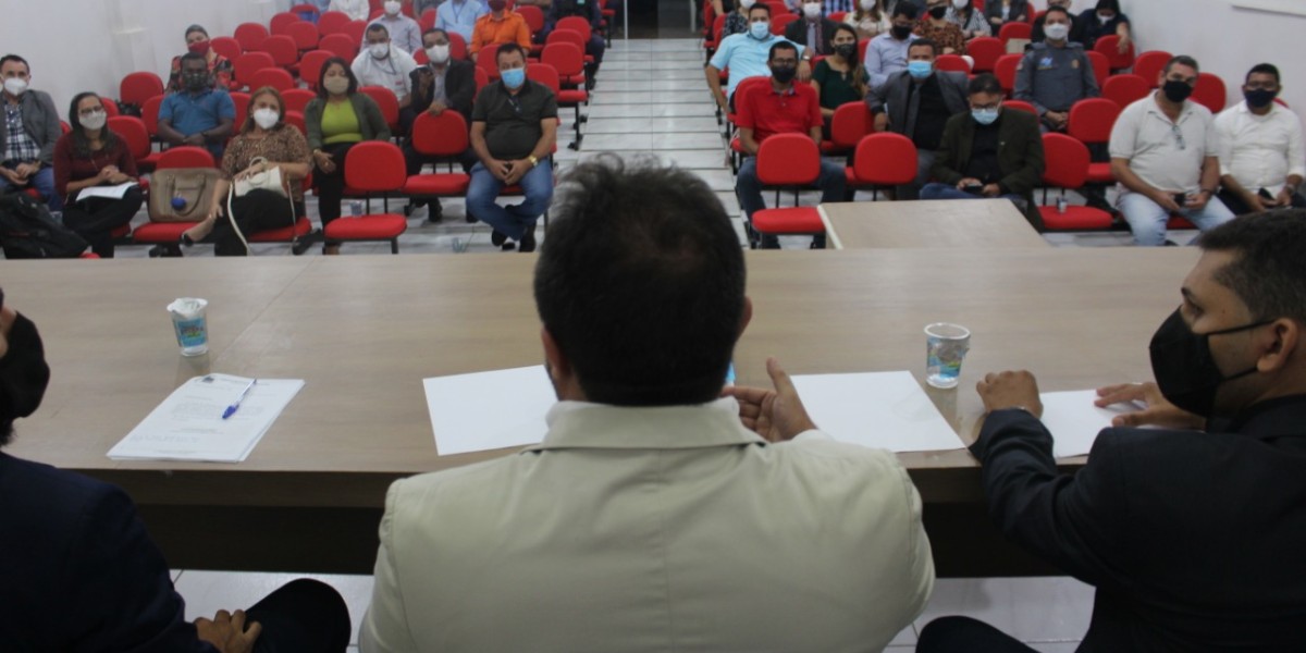 Câmara de vereadores discute novas medidas de enfrentamento ao Covid-19 em Caxias