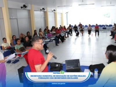 Secretaria Municipal de Educação de Matões realiza formação com Secretários Escolares