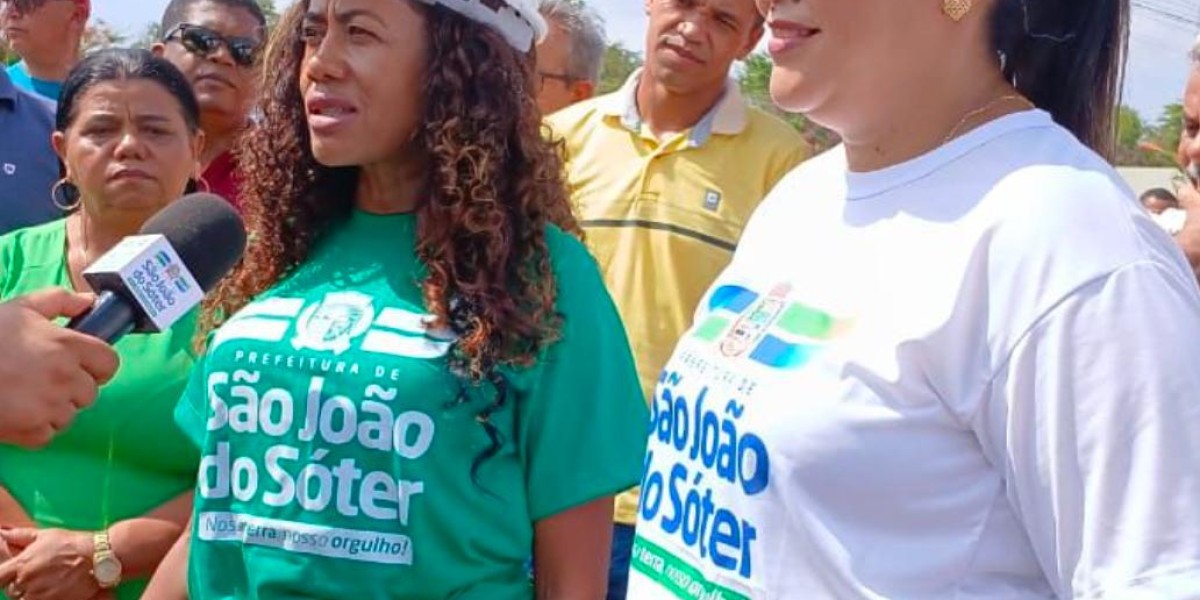 Prefeita Lacerda coloca maquinas e secretariado nas ruas no segundo dia do ano