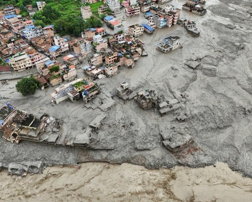 Avalanche no Nepal e no Tibete: número de mortes chega a 335, e quase 1.500 estão desaparecidos