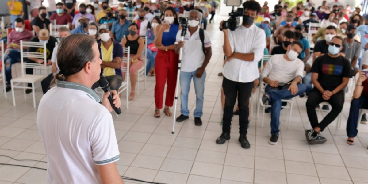 Caxias cancela Carnaval e anuncia auxílio a artistas