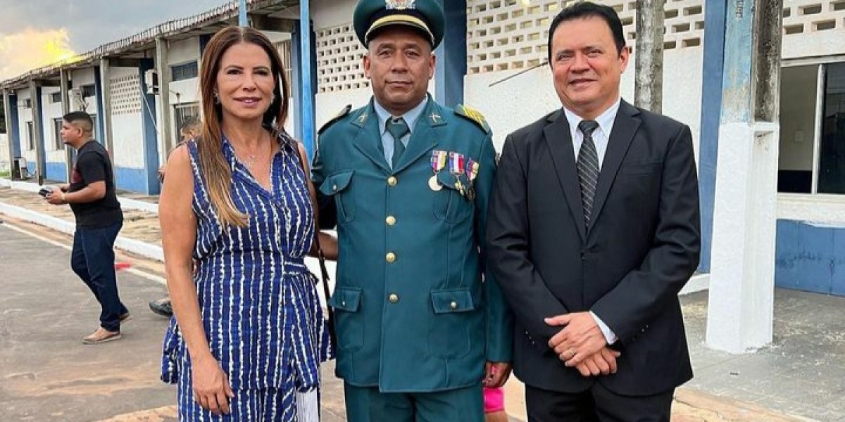Deputada estadual Abigail Cunha participa de solenidade de promoção de policiais do 5° BPM, em Barra do Corda