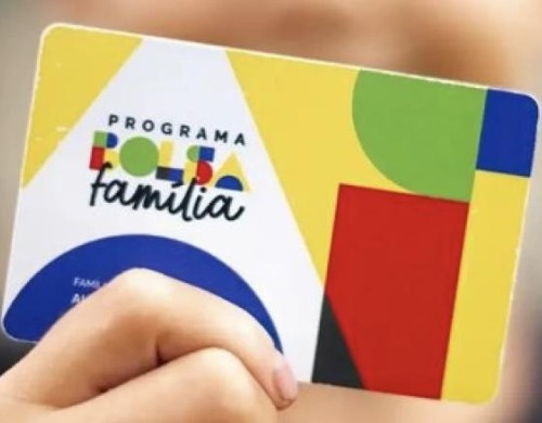 Bolsa Família começa a pagar novos valores nesta segunda-feira (19); veja calendário