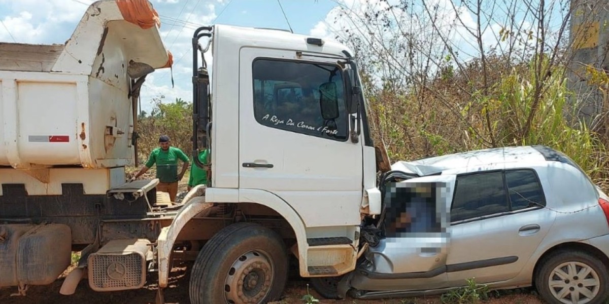 Homem  morre em colisão frontal entre carro e caçamba na zona rural de Timon