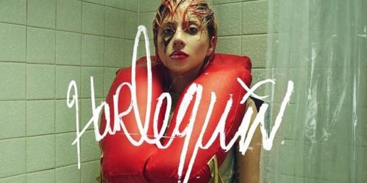 Lady Gaga anuncia show inédito e gratuito no YouTube na véspera de Natal