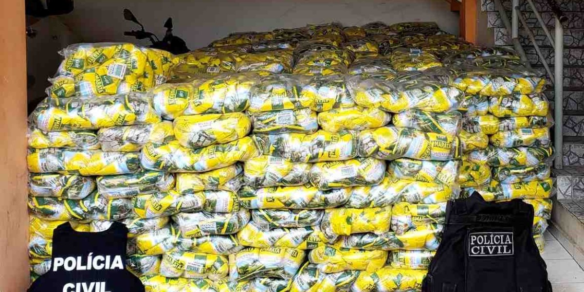 Polícia Civil apreende cerca de 700 fardos de café roubados no bairro Antenor Viana