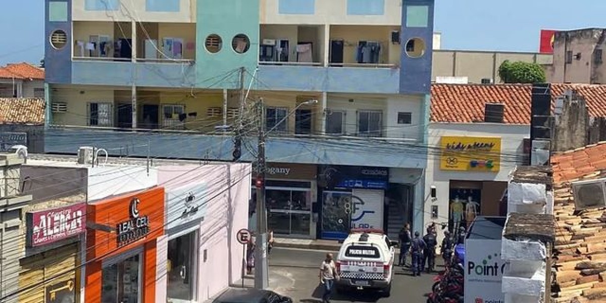 Família de imigrantes chineses é feita refém no Centro de Caxias