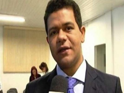 Luciano Leitoa lança candidatura a deputado estadual nesta sexta-feira (19) na sede do PDT, em Timon