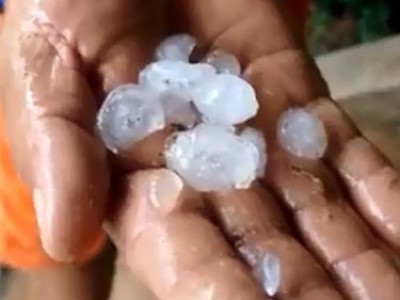 Moradores registram chuva de granizo em Timon